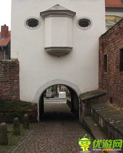 盤點(diǎn)世界各地囧囧可愛(ài)的建筑神作