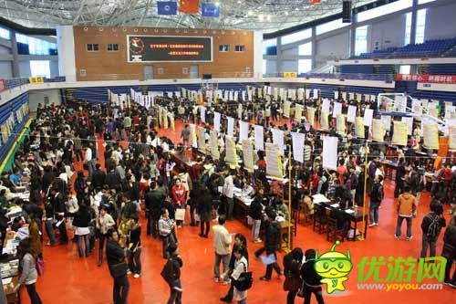 卓越游戲高校內(nèi)挖游戲苗子:打響高校人才爭奪戰(zhàn)