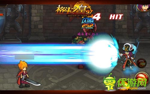 清明小長假 邊玩《格斗之皇》看各地堵人又堵車