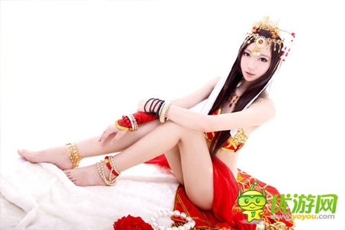 戀上絕美俏精靈 粉猴領(lǐng)銜《疾風(fēng)勇者傳》COS劇