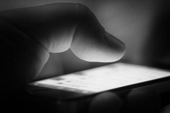 手機用戶到手游用戶 他們都經(jīng)歷了什么