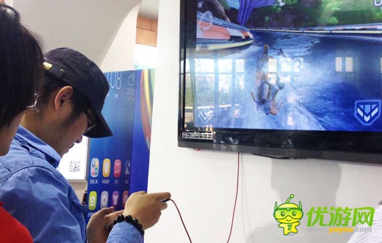 探營GMIC《激流快艇2》現(xiàn)場狂飆HIGH翻天