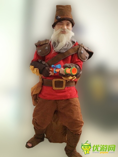 群魔亂舞《刀塔傳奇》cosplay歡樂(lè)多