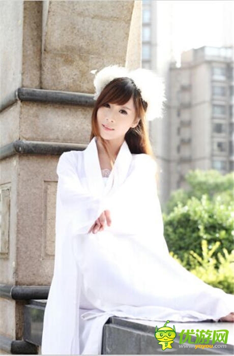 空虛寂寞冷de美女狐媚兒《仙變》專訪