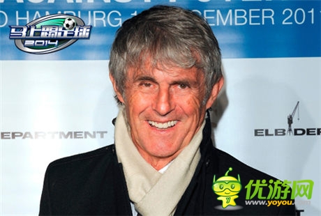 米盧代言《馬上踢足球》十一家平臺開啟公測