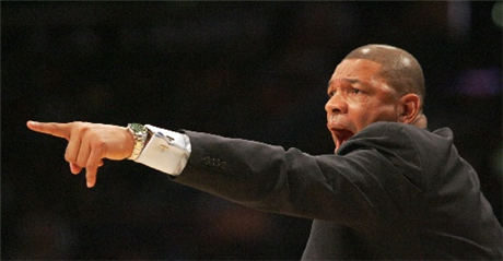 不說再見!《NBA夢(mèng)之隊(duì)》“名師指點(diǎn)”玩法曝光