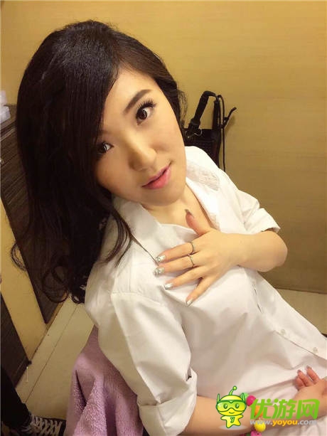 嘻哈女神范兒 《一起闖三國》明星團(tuán)長專訪