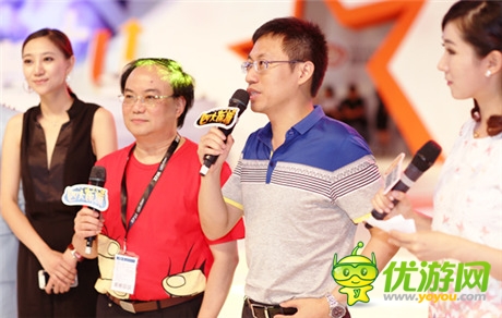 溫瑞安周韋彤出席游族CJ展臺(tái)《四大萌捕》首映禮