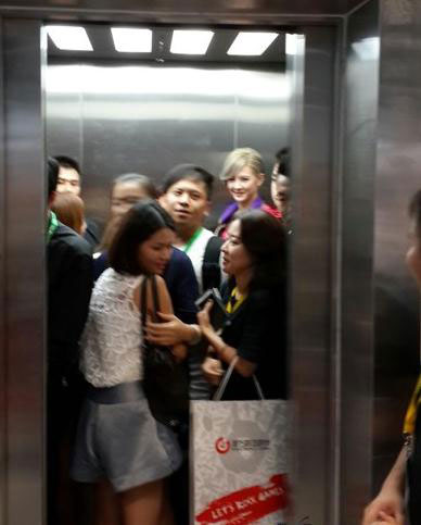 2014ChinaJoy臺(tái)灣明星安心亞助力滾石 現(xiàn)場(chǎng)火爆