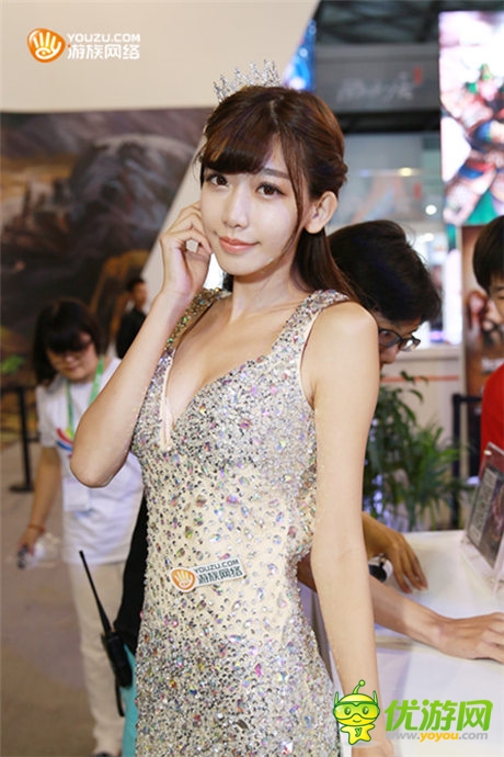 《女神聯(lián)盟》手游CJ初亮相 小林志玲愛不釋手