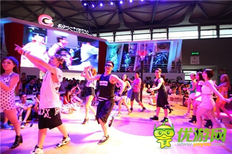 2014CJ盛大游戲：放肆青春，舞動起來
