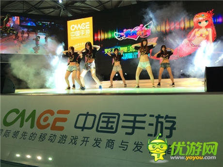 娛樂大咖攜手游戲明星 China Joy中手游展臺星光耀眼