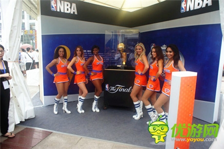 巨星助陣《NBA夢之隊》展臺 NBA籃球國度杭州站火辣開啟