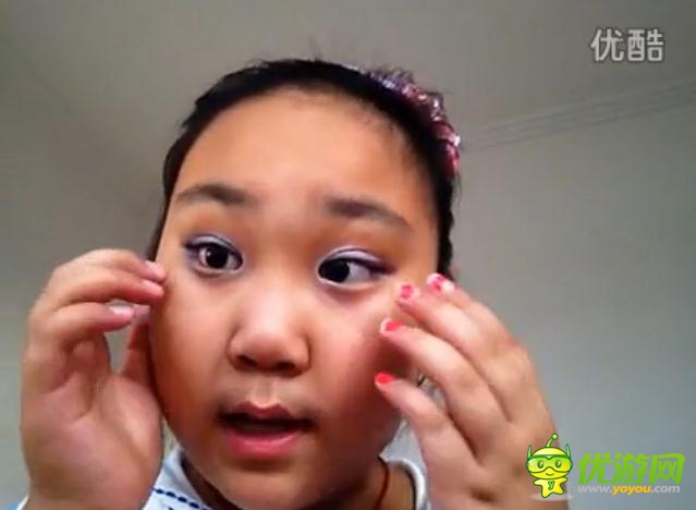碉堡了！小學(xué)生教你如何化妝