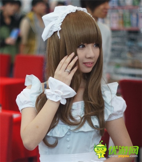 甜美coser迎新生《甜心愛消除》深大校園行