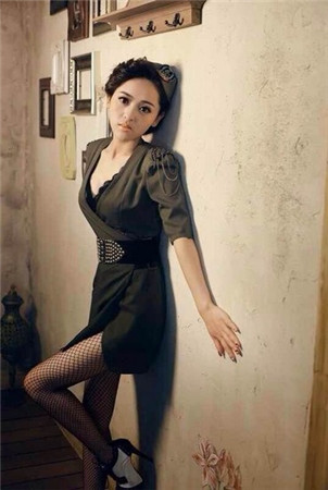 《放開那貂嬋》美女導(dǎo)師陪睡門何時休?