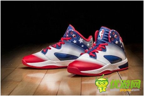 限量版球鞋勁爆出爐《NBA夢之隊》新區(qū)天梯賽熱力開戰(zhàn)