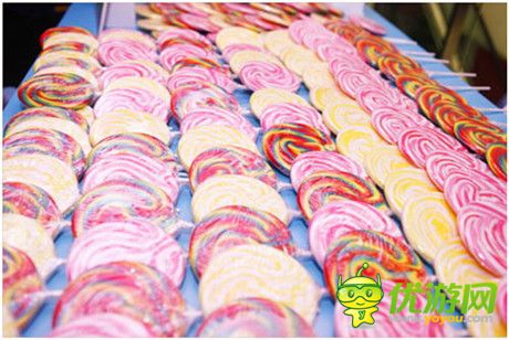 糖果傳奇“糖果屋”甜蜜落地羊城 萌翻市民引爆人潮