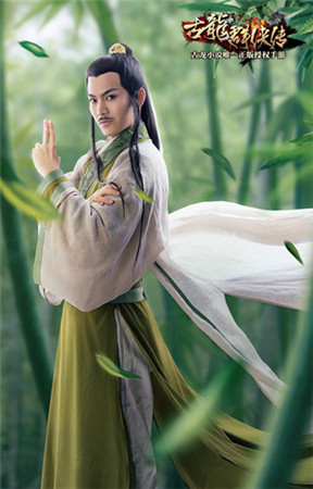 行云COS女版陸小鳳:網(wǎng)友驚叫“我要嫁給她”