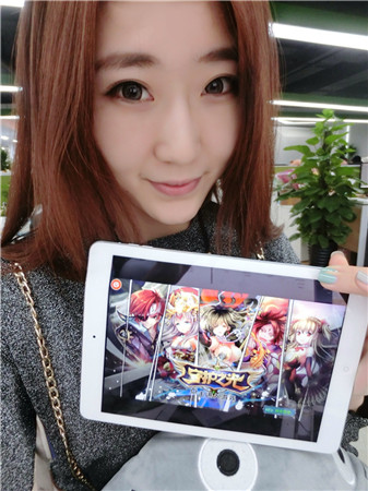 Angel honey大秀美顏《守護(hù)之光》全是美女你還不玩?