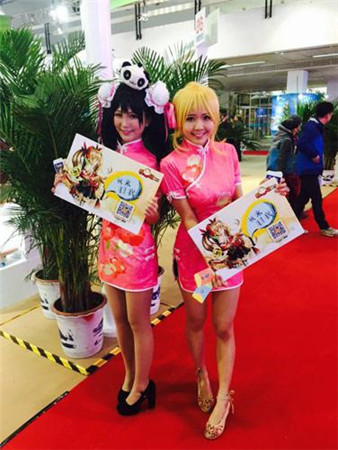 爆乳Q妹驚現(xiàn)文博會 51wan曝H5平臺領(lǐng)跑游戲產(chǎn)業(yè)